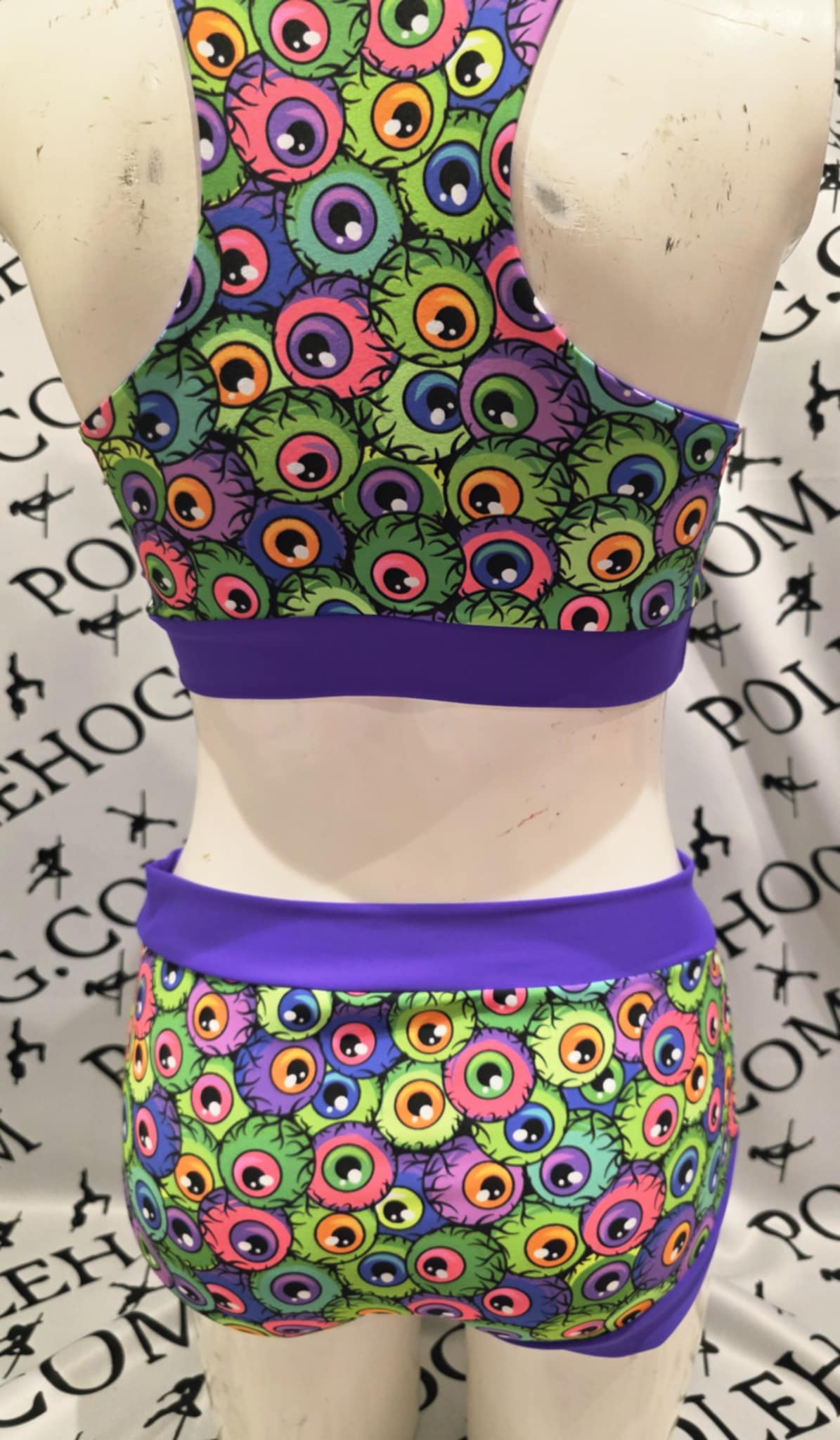 Eyeballs top