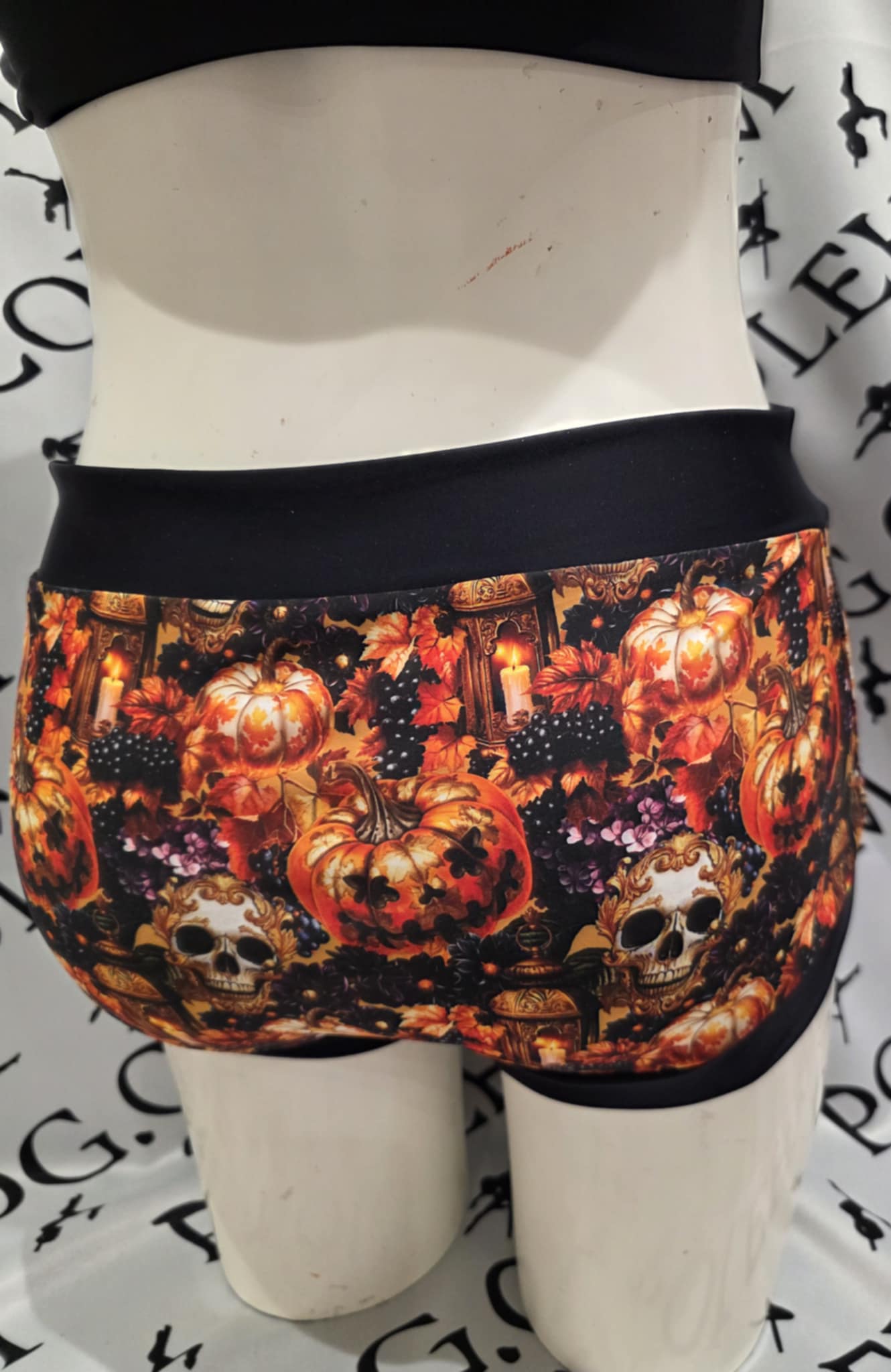 Hallows eve top