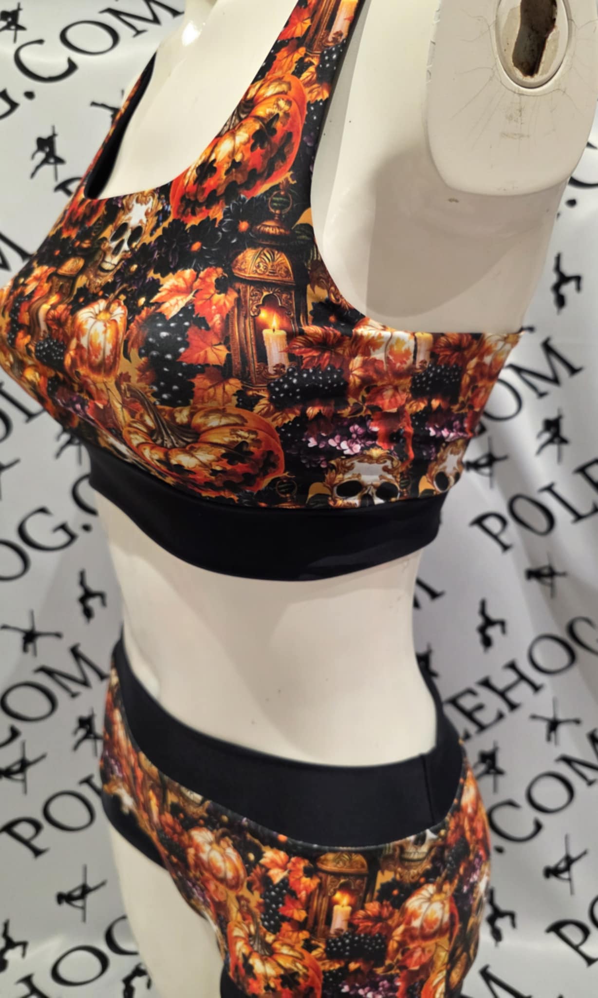 Hallows eve top
