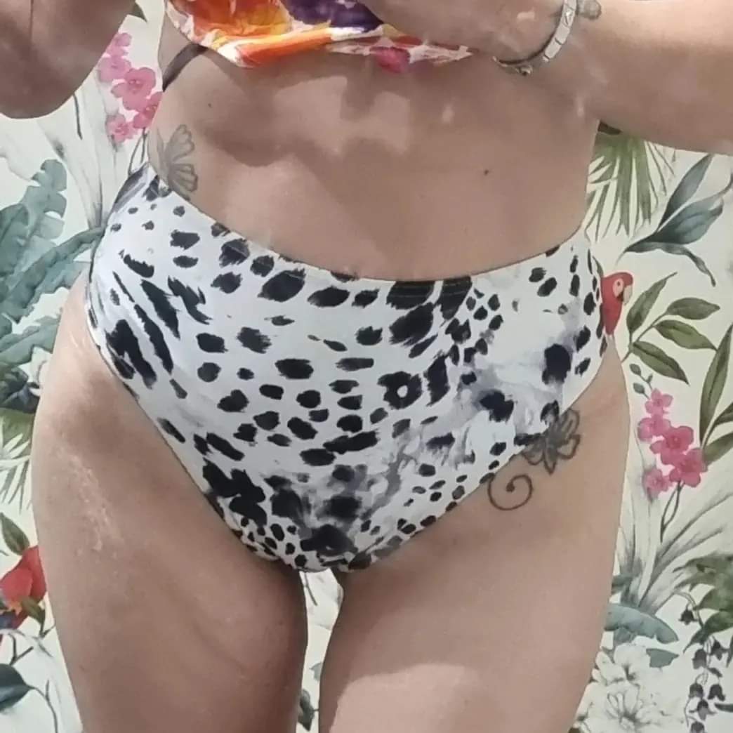 Mystery rouched ultrabooty