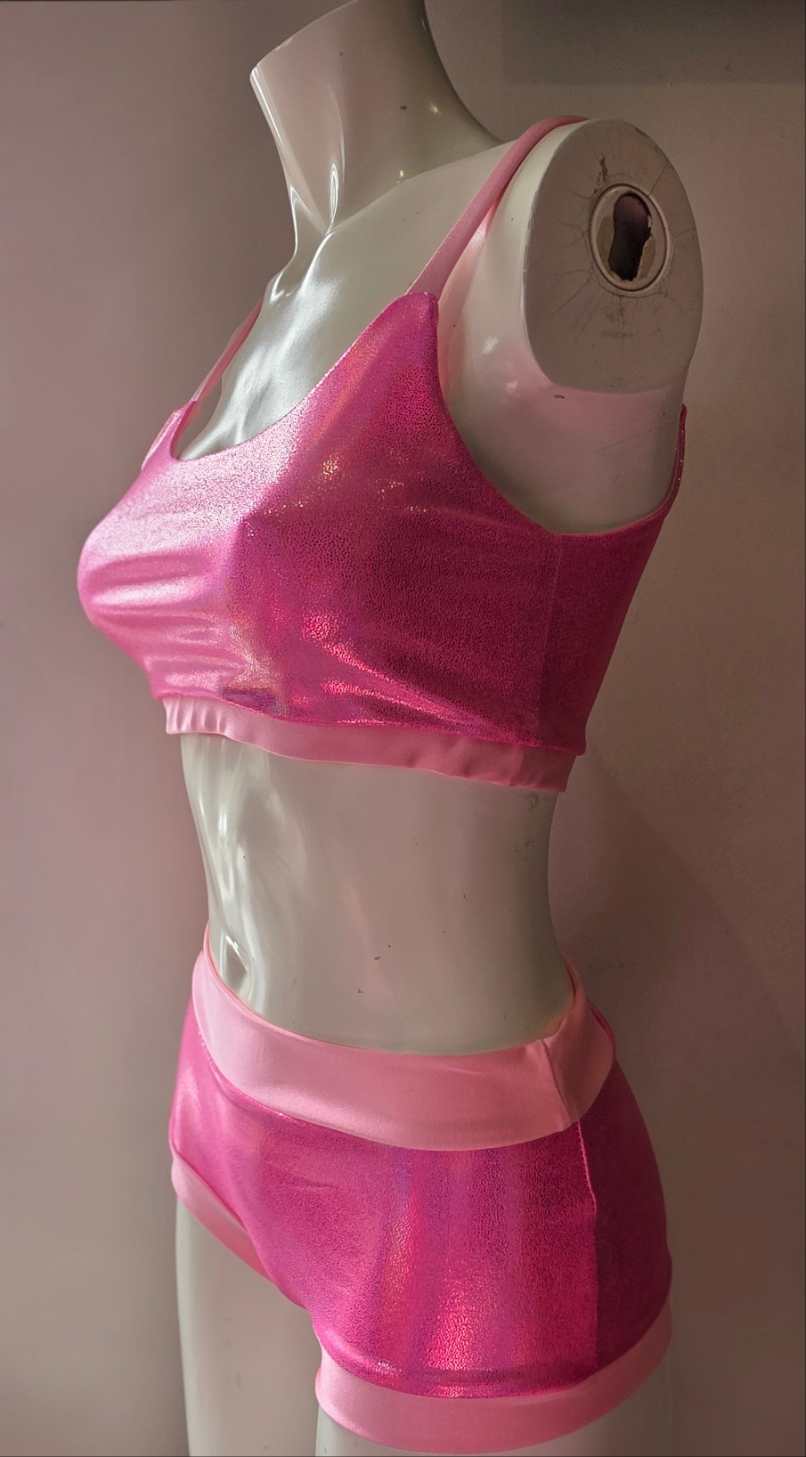 Pink lazer foil top