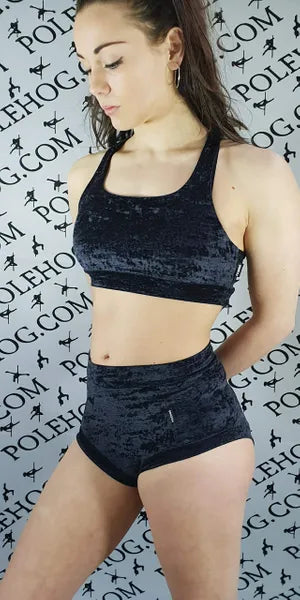 Black crushed high waisted fitted pant.