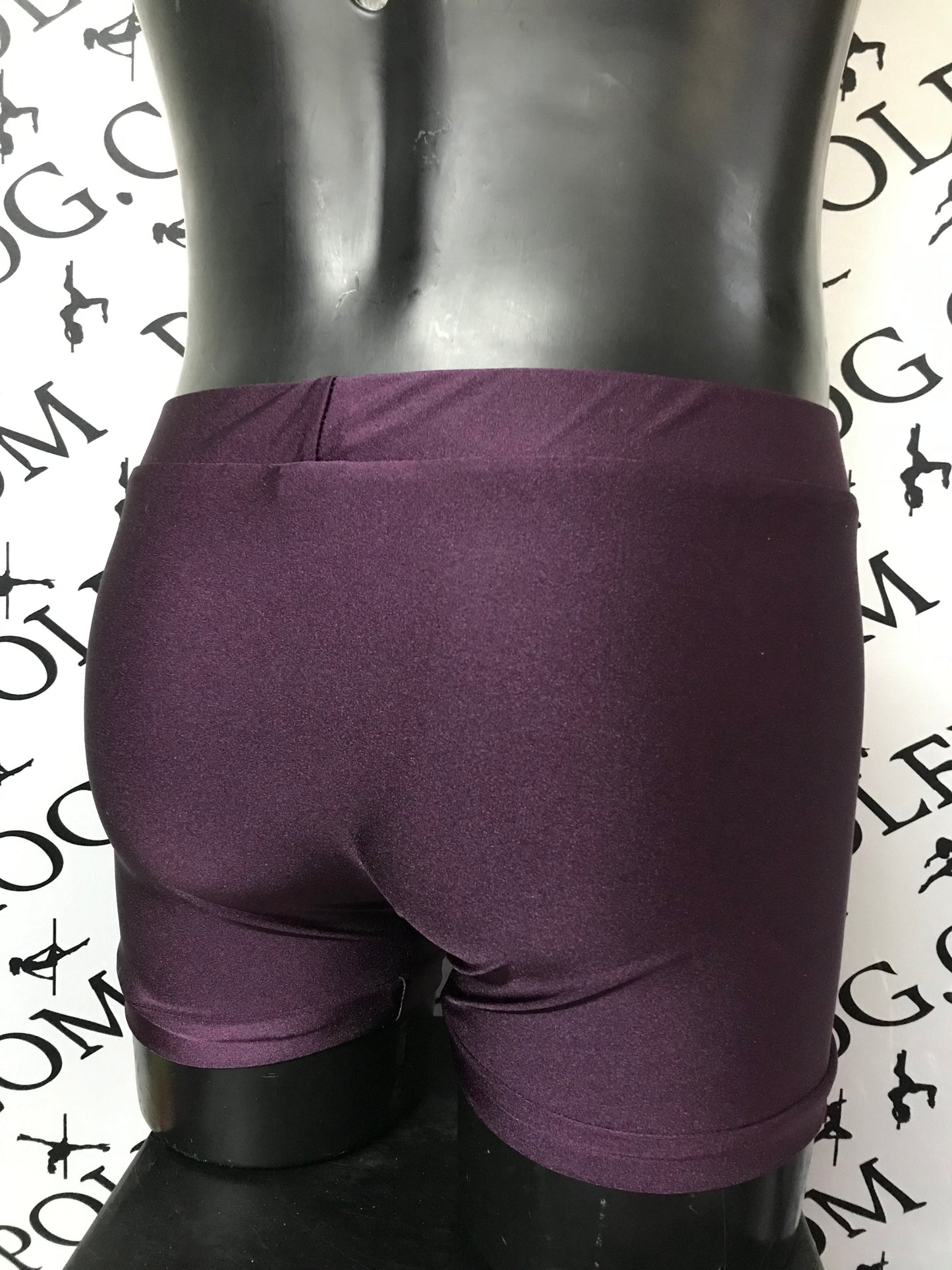 Midnight Bali male short