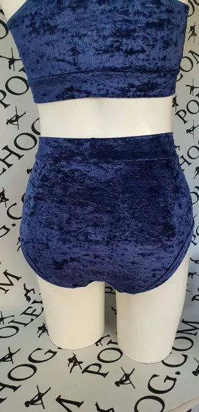 Navy crushed high waisted fitted pant.