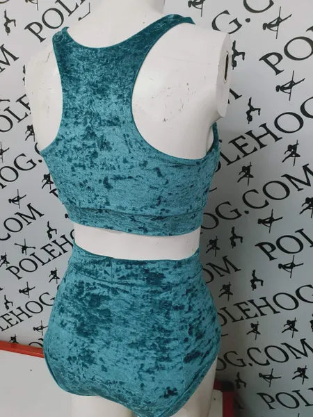 Cabana crushed high waisted fitted pant.