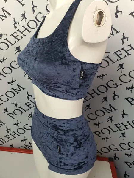 Sailor crushed high waisted fitted pant.