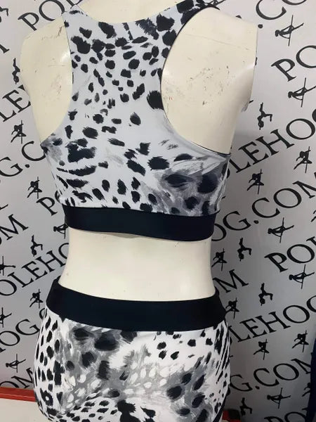Dalmatian top