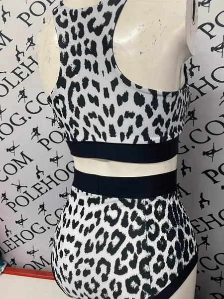 Snow Leopard high waisted panel pant (full)