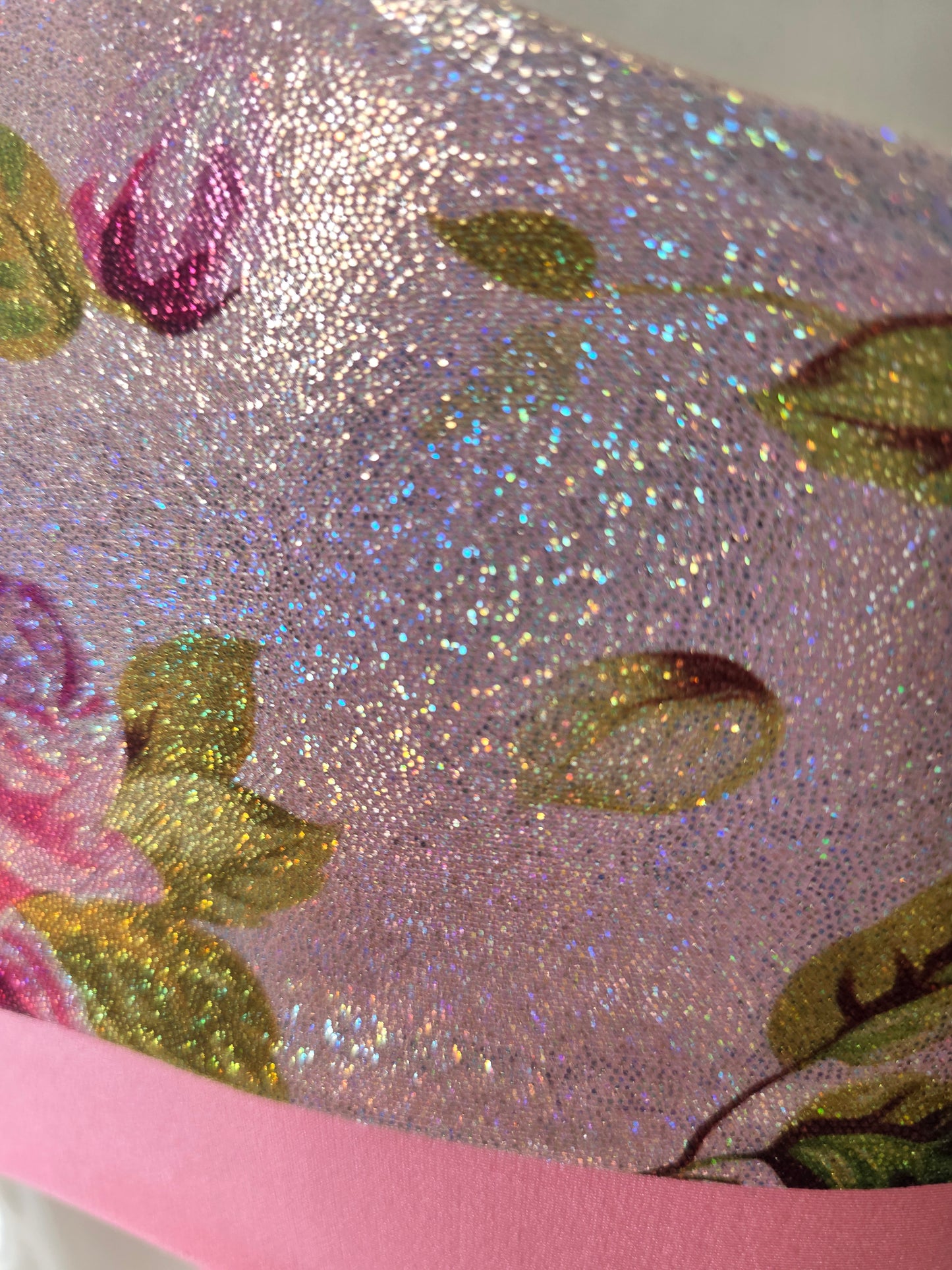 Pink English rose foil top