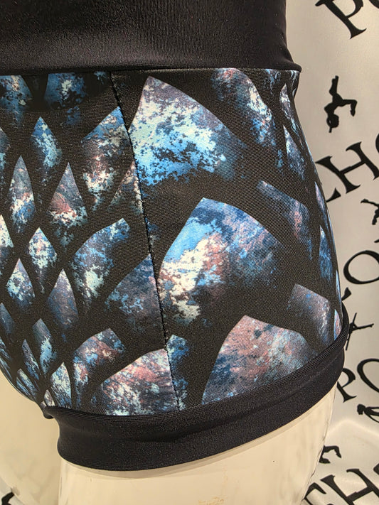 Winter dragon scale male short