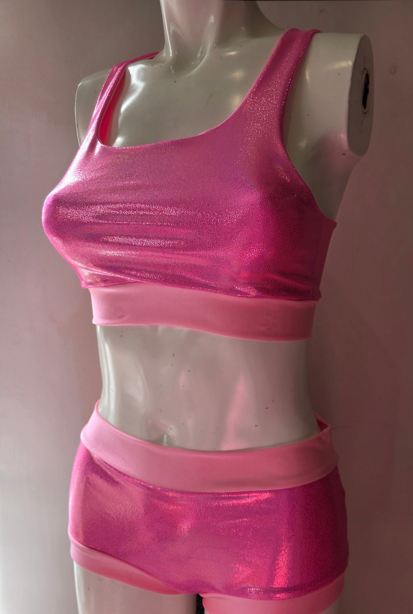 Pink lazer foil top