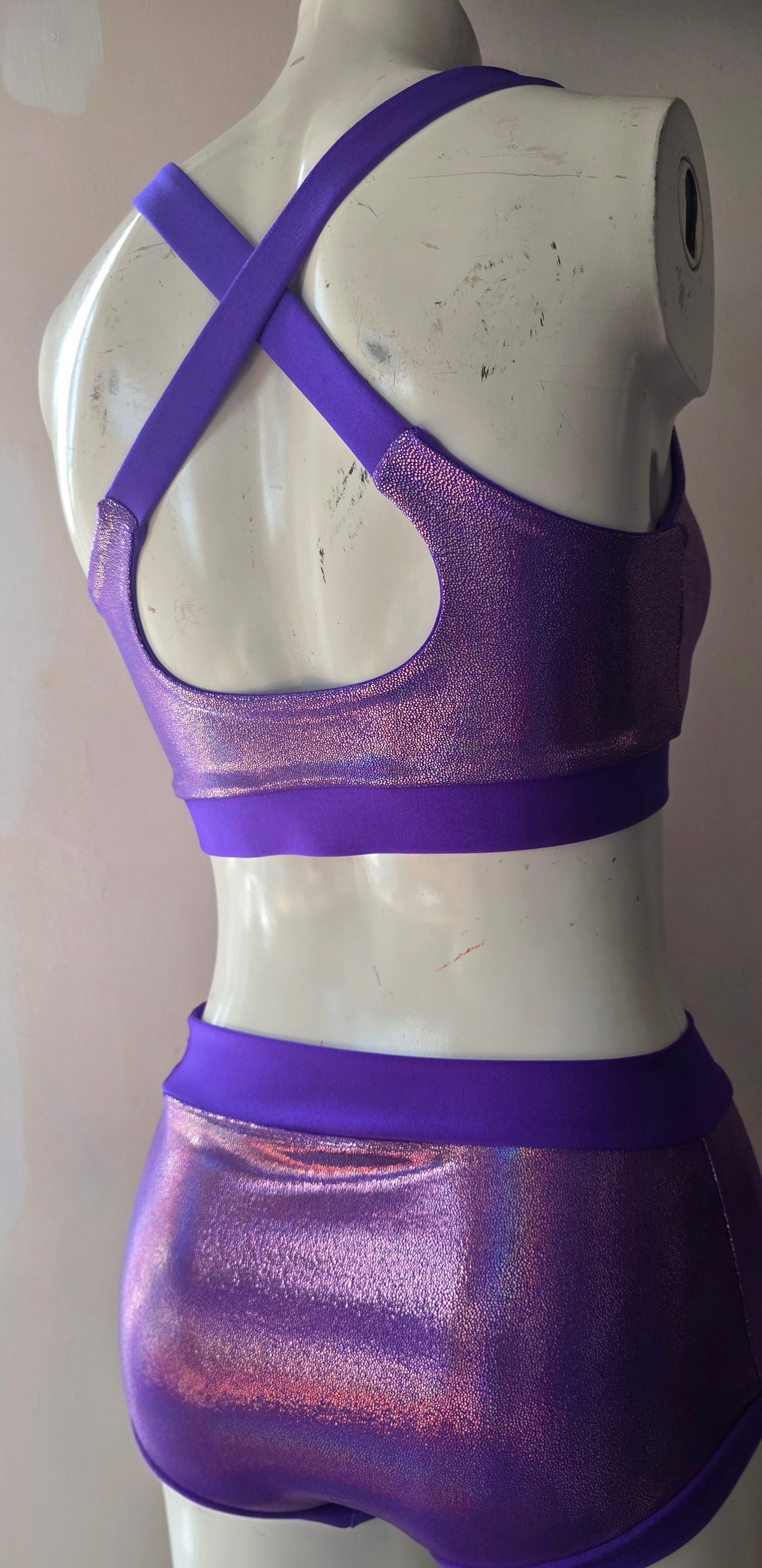 Purple lazer foil top