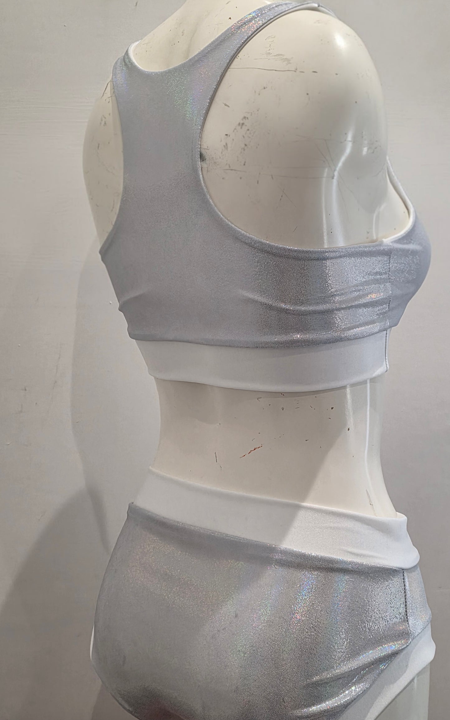 white lazer foil top