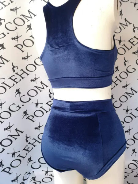 Navy smooth high waisted fitted pant.