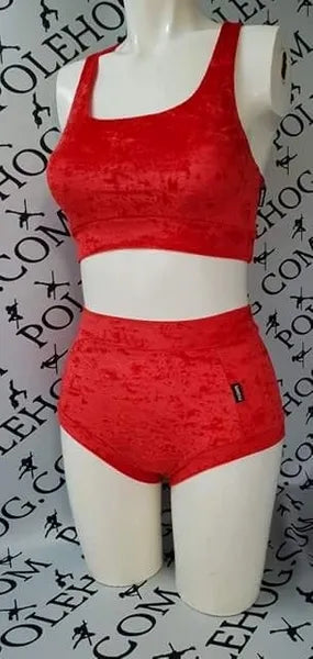 Bright red crushed high waisted fitted pant.
