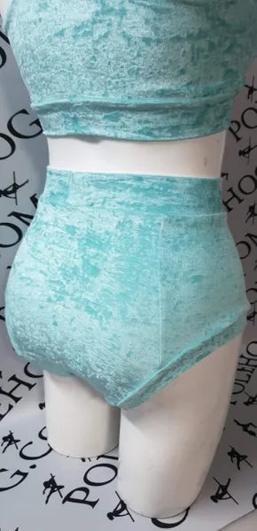 Mint sky crushed high waisted fitted pant.