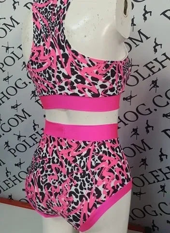 Flo pink leopard high waisted panel pant (full)