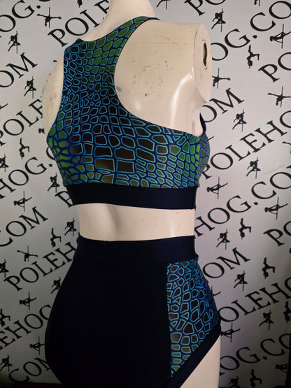 Komodo high waisted panel pant (side)